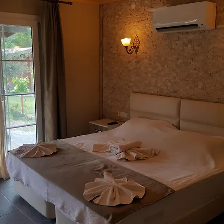 Mavi Yengec And 4* Orhaniye (Marmaris)