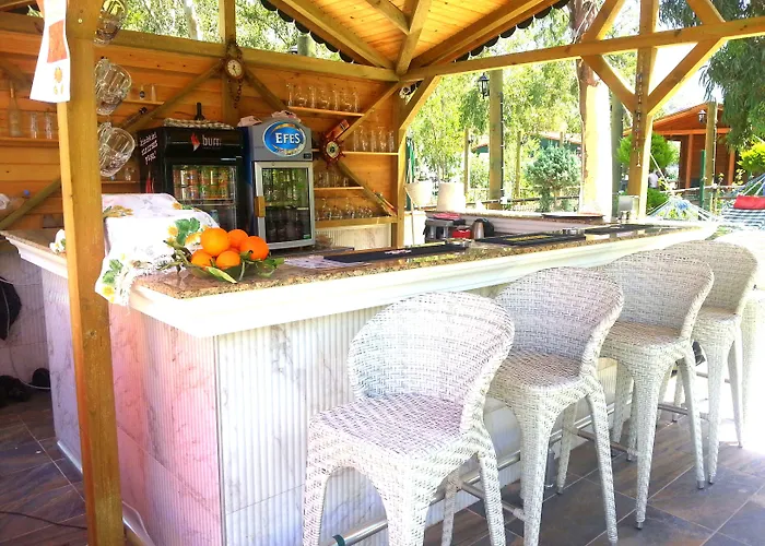 Mavi Yengec And Orhaniye (Marmaris)