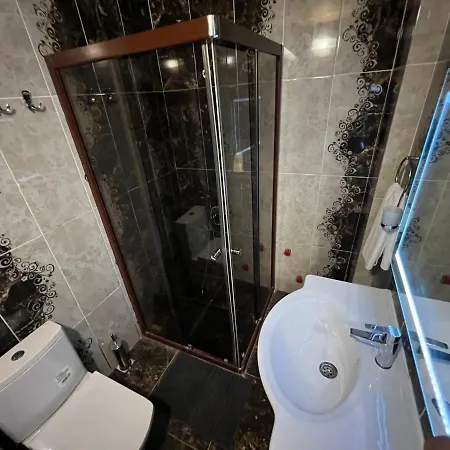 Mavi Yengec And Szálloda