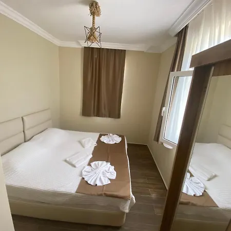 Szálloda Mavi Yengec And